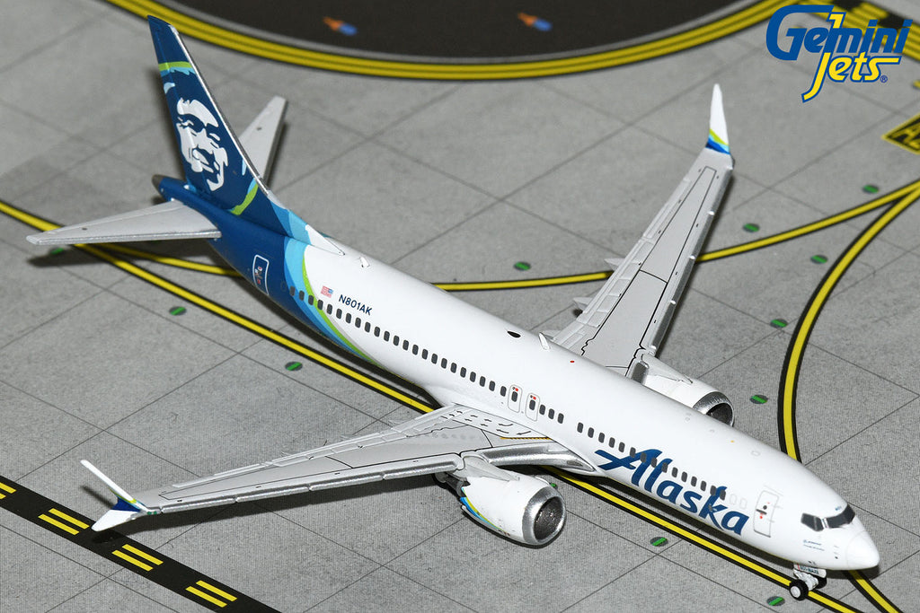 Alaska Airlines Boeing 737 MAX 8 N801AK GeminiJets GJASA2273 Scale 1:400