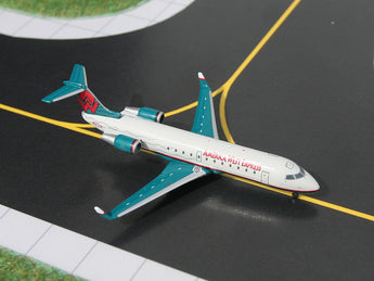 America West Express Bombardier CRJ200 N37218 GeminiJets GJAWE514 Scale 1:400