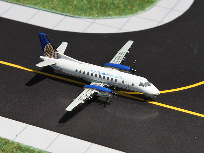 Continental Express Saab 340B N184CJ GeminiJets GJCOA1073 Scale 1:400