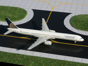 Continental Boeing 757-300 N75861 GeminiJets GJCOA896 Scale 1:400