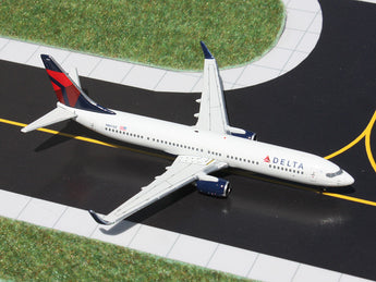 Delta Boeing 737-900ER N801DZ GeminiJets GJDAL1183 Scale 1:400