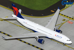 Delta Airbus A330-200 N852NW GeminiJets GJDAL2105 Scale 1:400