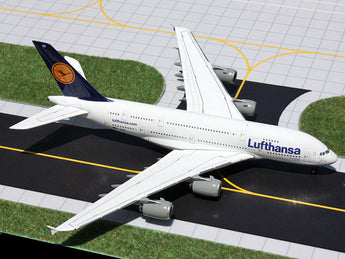 Lufthansa Airbus A380 D-AIMB GeminiJets GJDLH1228 Scale 1:400