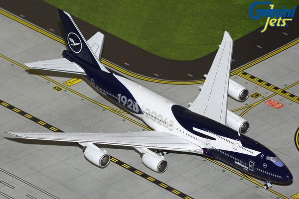 Lufthansa Boeing 747-8I D-ABYN 100th Anniversary GeminiJets GJDLH2411 Scale 1:400