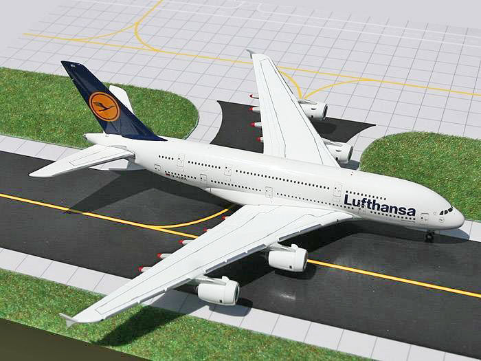 Lufthansa Airbus A380 D-AIMA GeminiJets GJDLH653 Scale 1:400