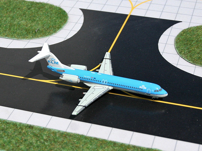 KLM Cityhopper Fokker 100 PH-OFC GeminiJets GJKLM842 Scale 1:400