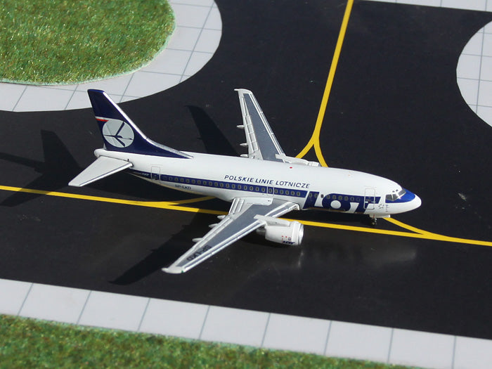 LOT Polish Boeing 737-500 SP-LKD GeminiJets GJLOT1036 Scale 1:400