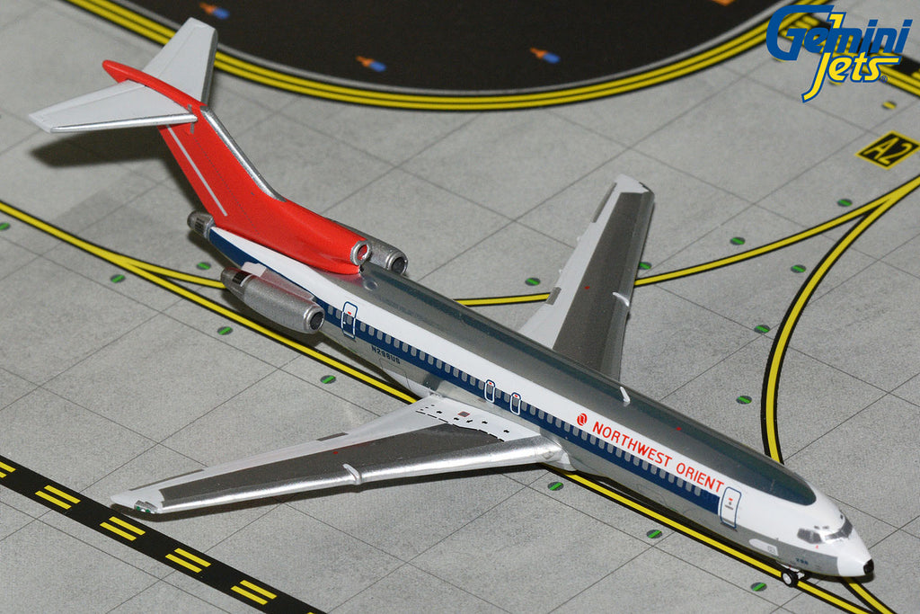 Northwest Orient Boeing 727-200 N298US GeminiJets GJNWA2354 Scale 1:400