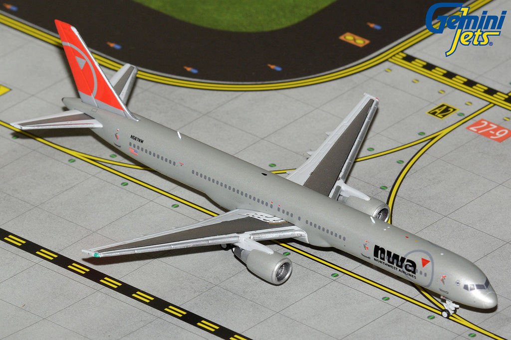 Northwest Airlines Boeing 757-300 N587NW GeminiJets GJNWA2366 Scale 1:400
