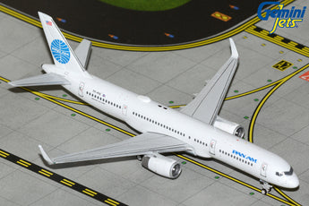 Pan Am Boeing 757-200 TF-FIC Yankee Clipper II GeminiJets GJPAA2380 Scale 1:400