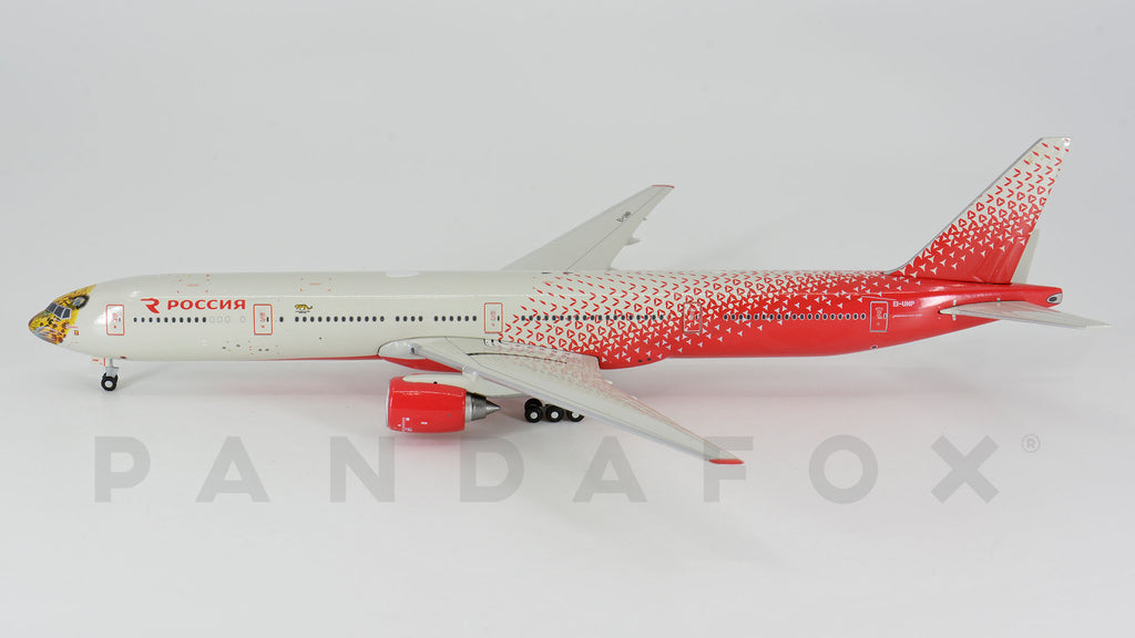 Rossiya Boeing 777-300 EI-UNP Leopard GeminiJets GJSDM1757 Scale 1:400
