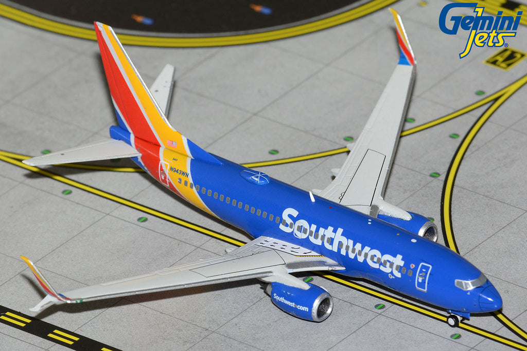 Southwest Boeing 737-700 N943WN GeminiJets GJSWA2293 Scale 1:400