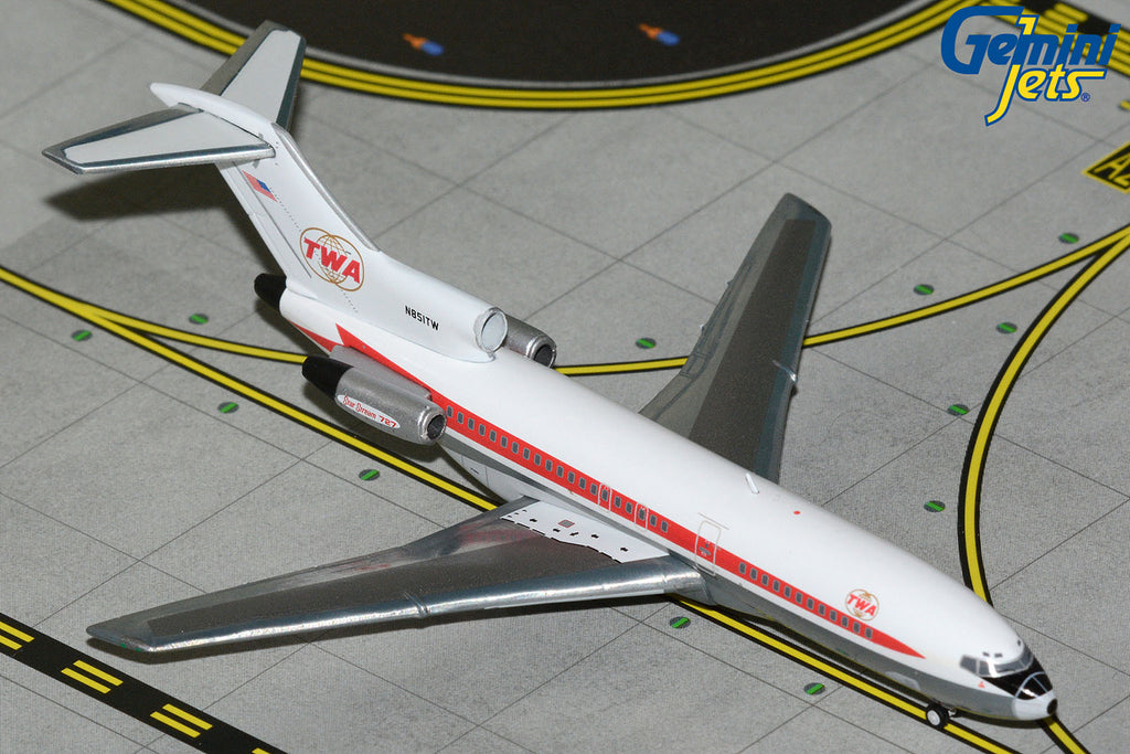 TWA Boeing 727-100 N851TW GeminiJets GJTWA2353 Scale 1:400