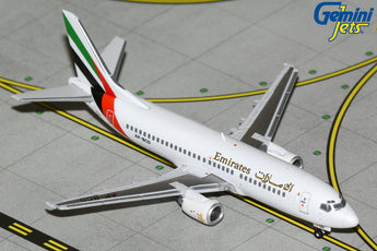 Emirates Boeing 737-300 AP-BCD GeminiJets GJUAE2232 Scale 1:400
