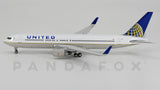 United Boeing 767-300ER N674UA GeminiJets GJUAL1138 Scale 1:400