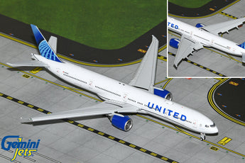 United Boeing 777-300ER Flaps Down N2352U GeminiJets GJUAL2214F Scale 1:400