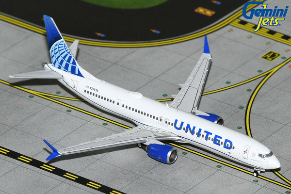 United Boeing 737 MAX 9 N37555 GeminiJets GJUAL2226 Scale 1:400