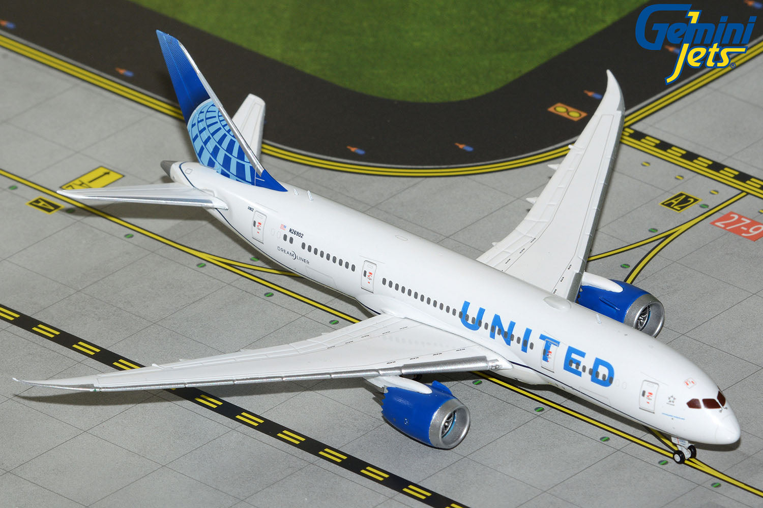 PandaFox Toys - New Arrivals • GeminiJets Scale 1:400