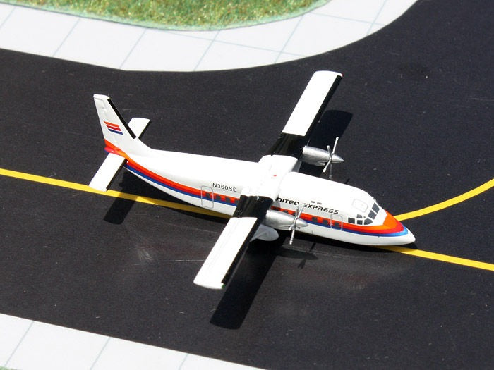 United Express Short 360 N360SE GeminiJets GJUAL966 Scale 1:400