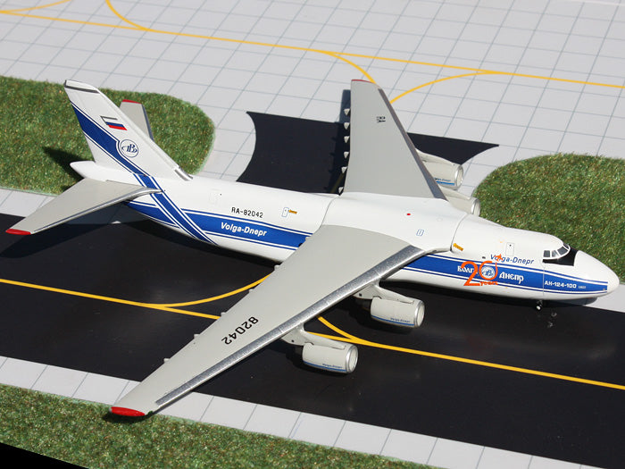 Volga-Dnepr Airlines Antonov An-124 RA-82042 20 Years Anniversary GeminiJets GJVDA1178 Scale 1:400