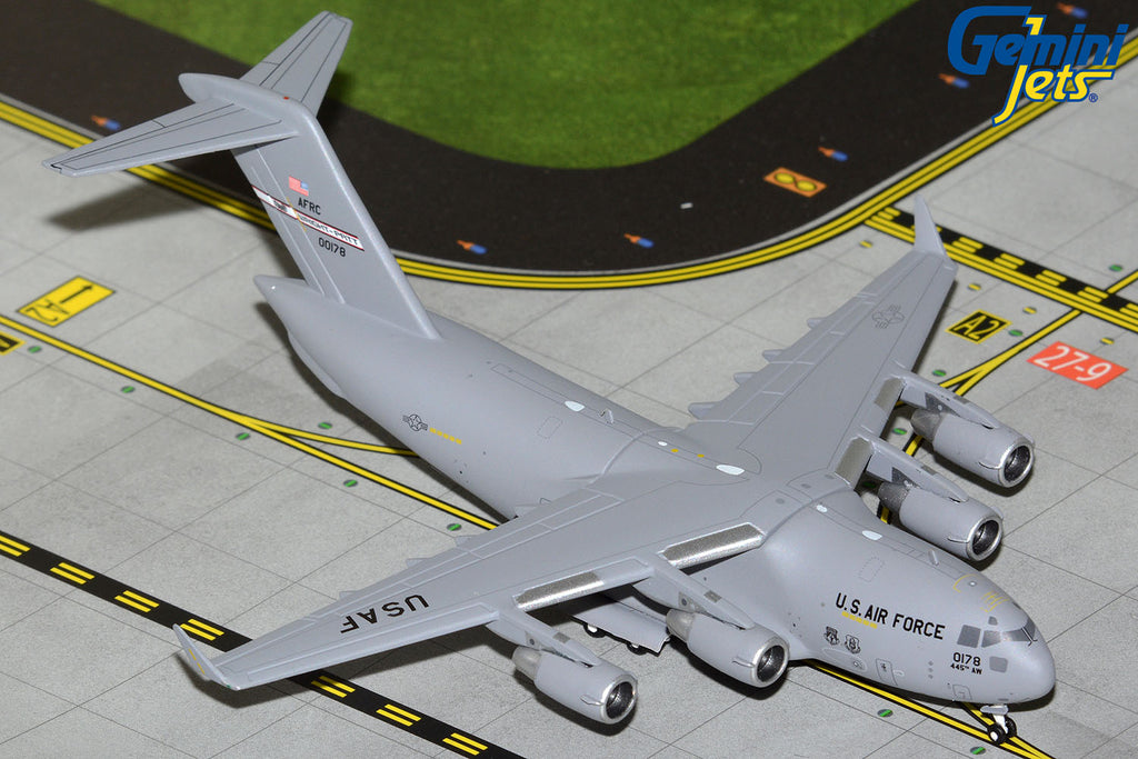 USAF Boeing C-17 01-0178 Wright-Patterson AFB GeminiJets GMUSA146 Scale 1:400