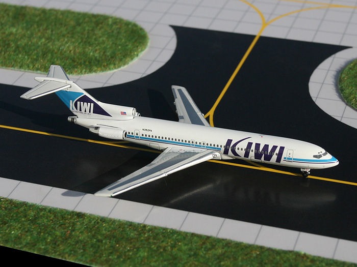 Kiwi International Boeing 727-200 N352PA GeminiJets GSKIA022 Scale 1:400