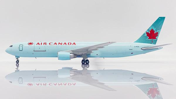 Air Canada Cargo Boeing 767-300ER(BDSF) Interactive C-FPCA JC Wings JC2ACA0233C XX20233C Scale 1:200