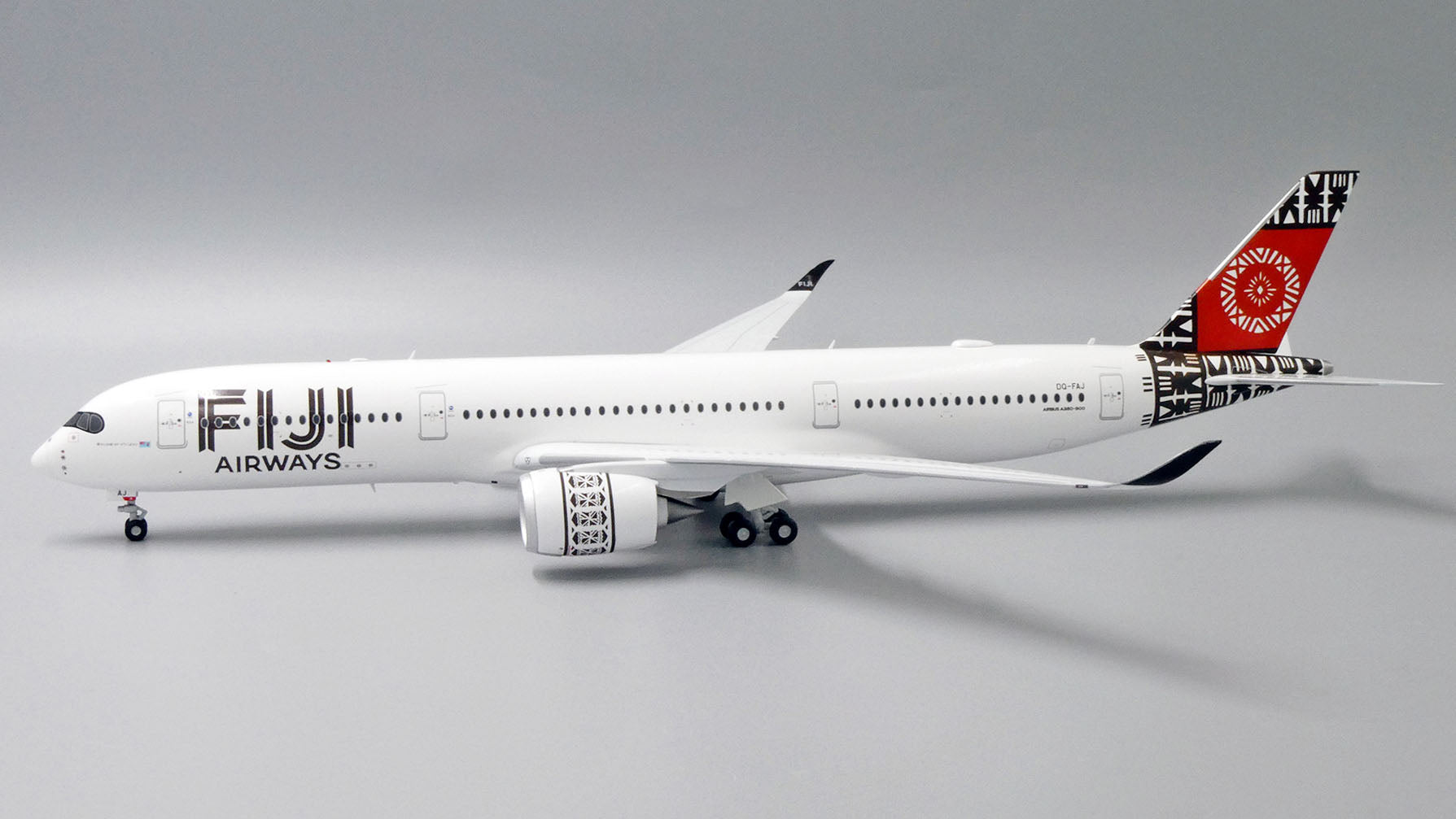Fiji Airways Airbus A350-900 DQ-FAJ JC Wings JC2FJI395