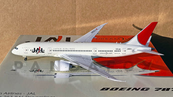 Japan Airlines Boeing 787-8 JA822J JC Wings JC2JAL886 XX2886 Scale 1:200