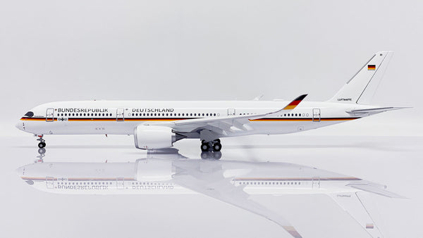 Amazon.co.jp: 1/200 JC wings Luftwaffe A350XWB 10+03 ドイツ