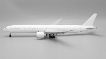 Blank/White Boeing 777-300ER Flaps Down JC Wings JC2WHT128A XX2128A Scale 1:200