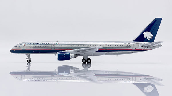 Aeromexico Boeing 757-200 N301AM JC Wings JC4AMX0018 XX40018 Scale 1:400