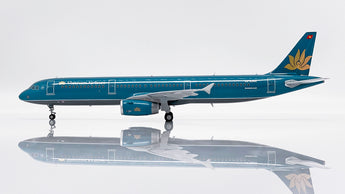 Vietnam Airlines Airbus A321 VN-A344 JC Wings LH2HVN420 LH2420 Scale 1:200