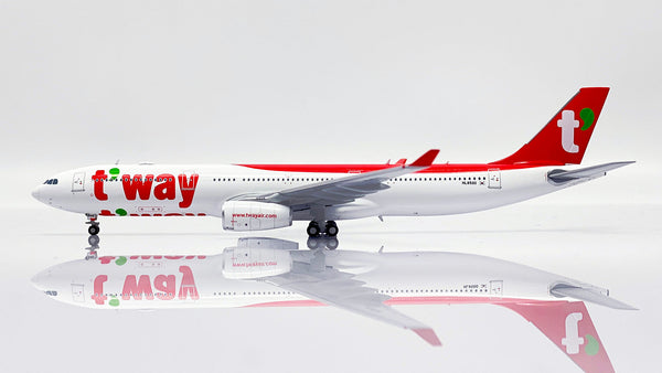 t'way Air Airbus A330-300 1/135 モデルプレーン T'way Air Airbus A330-300 HL8500 JC Wings LH4285 Scale 1:400