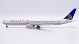 United Boeing 767-400ER N76064 Denver Broncos JC Wings LH4367 Scale 1:400