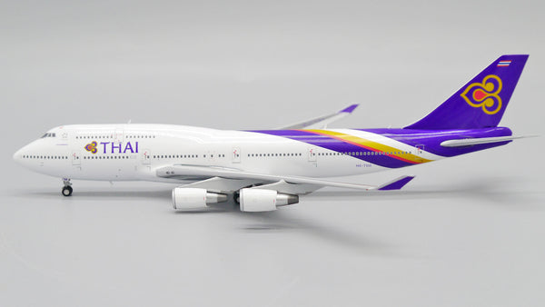 Thai Airways Boeing 747-400 HS-TGG JC Wings LH4THA215 LH4215 Scale