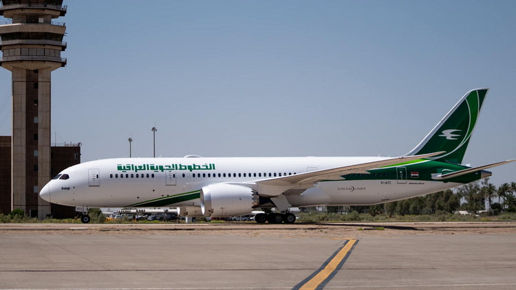 Iraqi Airways Boeing 787-8 YI-ATC Phoenix 11842 PH4IAW2453 Scale 1:400