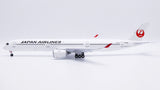 Japan Airlines Airbus A350-1000 Flaps Down JA01WJ JC Wings SA2JAL041A SA2041A Scale 1:200
