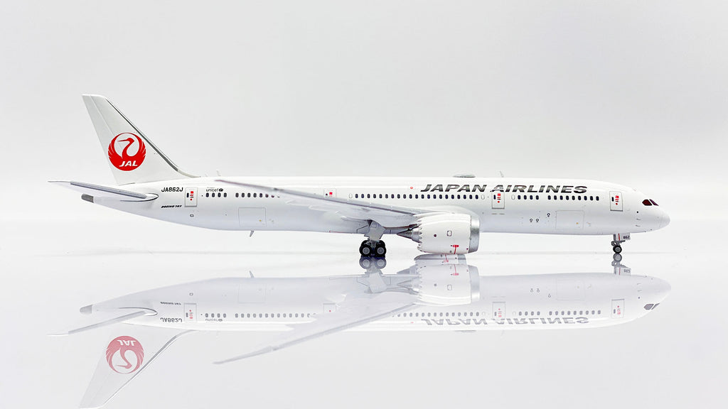 Japan Airlines Boeing 787-9 JA862J JC Wings SA4007 Scale 1:400