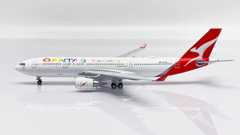 Qantas Airbus A330-200 VH-EBL Pride Is In The Air JC Wings SA4QFA023 SA4023 Scale 1:400