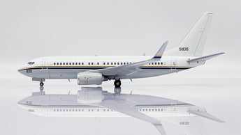 United States Navy Boeing 737-700 (C-40A) 165835 JC Wings XX20278 Scale 1:200