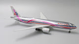 American Airlines Boeing 777-200ER N759AN Pink Ribbon JC Wings XX2192 Scale 1:200