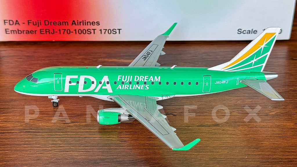 Fuji Dream Airlines Embraer E-170 JA04FJ JC Wings XX2559 Scale 1:200