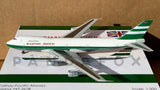 Cathay Pacific Boeing 747-200 VR-HKG JC Wings XX2857 Scale 1:200