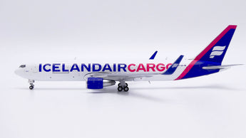 Icelandair Cargo Boeing 767-300ER(BCF) TF-ISH JC Wings XX40176 Scale 1:400