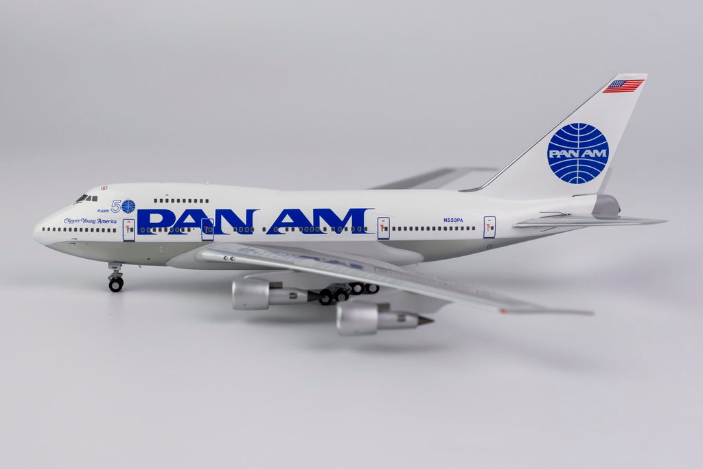 Pan Am Boeing 747SP N533PA Clipper Young America NG Model 07021 Scale 1:400