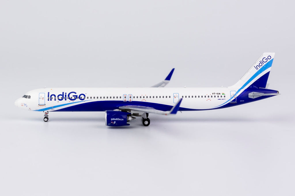 IndiGo Airbus A321neo VT-IUA NG Model 13030 Scale 1:400