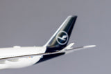 Lufthansa Airbus A350-900 D-AIXQ NG Model 39020 Scale 1:400