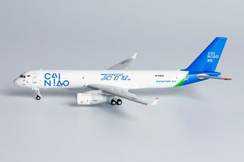 Aviastar-TU Airlines Tupolev Tu-204-100C RA-64032 "Cainiao" NG Model 40008 Scale 1:400