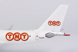 TNT Tupolev Tu-204-100C SU-EAG NG Model 40010 Scale 1:400